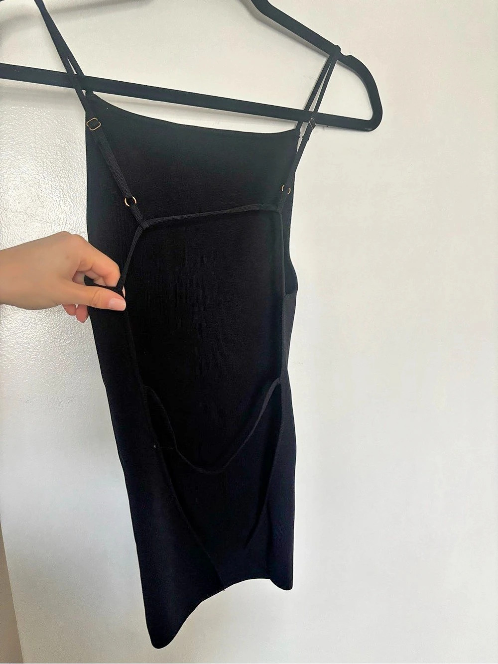 Black Ribbed Open Back Cami Like New
